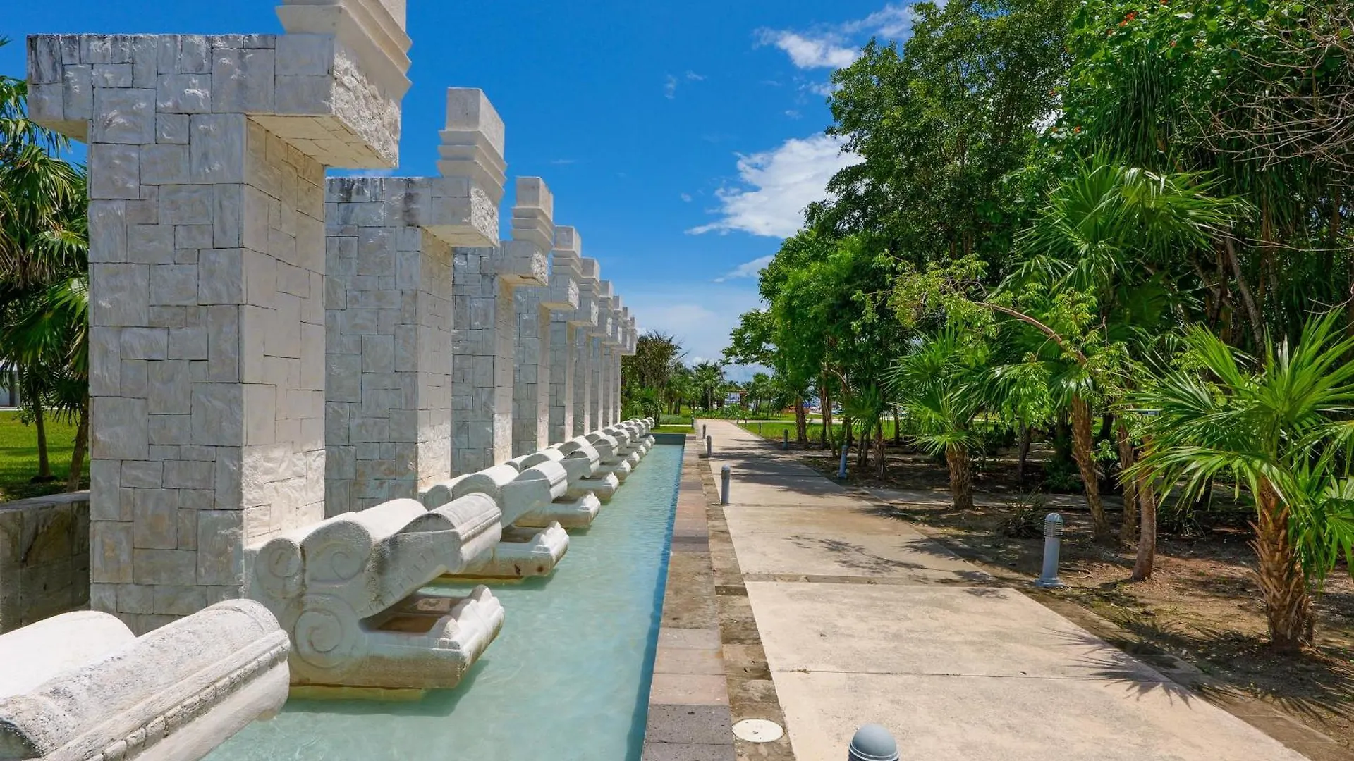 Seaside Serenity Retreat At Mareazul Norte- Studio بلايا ديل كارمن شقة